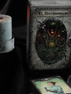 Tarot Necronomicon. Ediciones Minotauro.